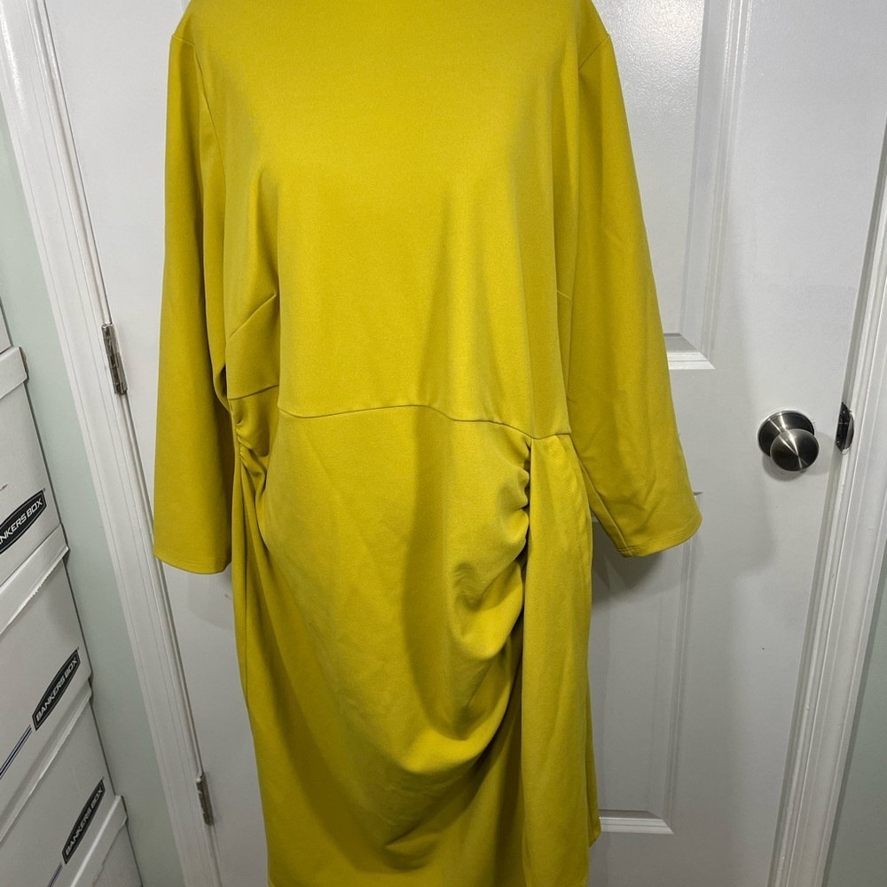 Donna Morgan Elegant Yellow Draped Dress Size 20W CB-